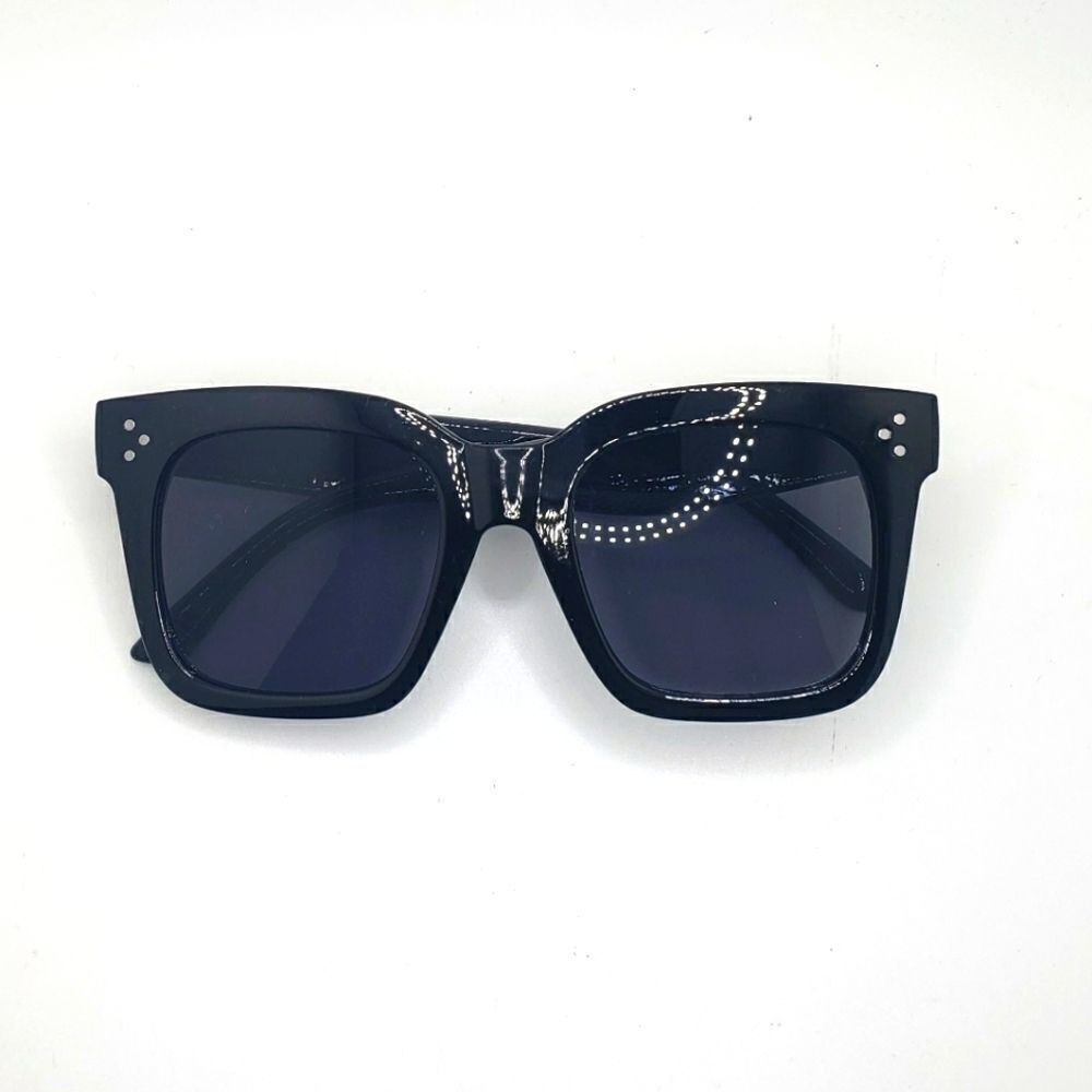 𝅺black cat eye square sunglasses